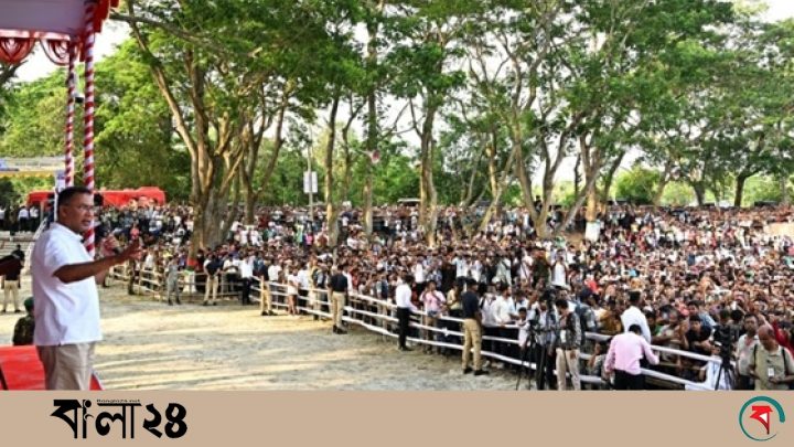 ‘১৭ বছরে দেশের অর্থনীতিকে ফোকলা করে দেওয়া হয়েছে’