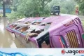 ডাবল ডেকার স্লিপার বাস পড়লো খাদে, গ্লাস ভেঙে যাত্রীদের উদ্ধার