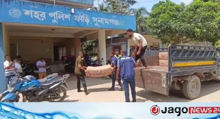 পিকআপভর্তি ভারতীয় নাসির বিড়িসহ যুবক আটক